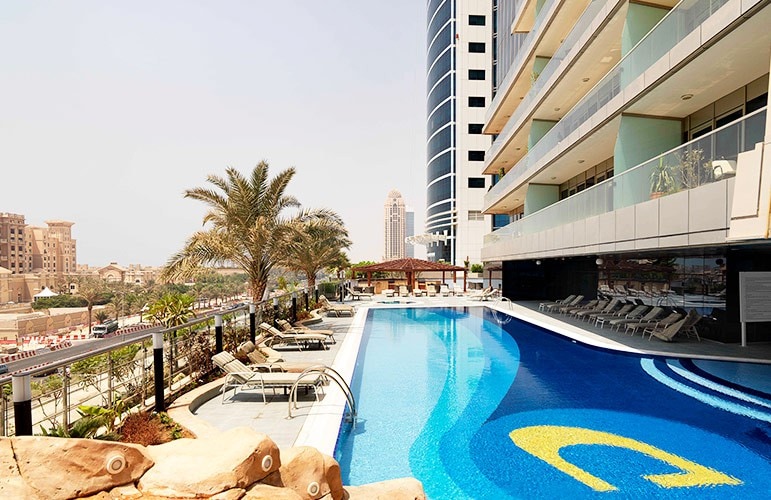 MARINA 2 BEDROOM APT NEXT JUMEIRAH BEACH & TRAM