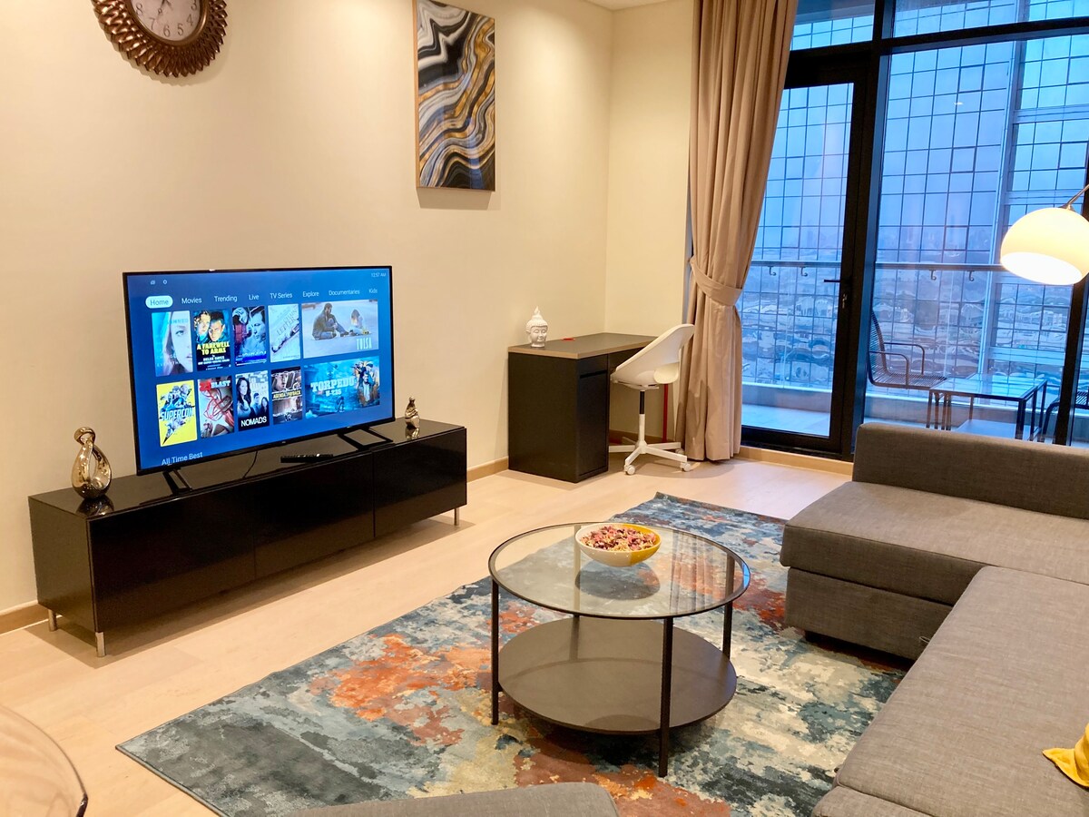 DOWNTOWN LUXURY APT NEXT DUBAI Mall, BURJ KHALIFA