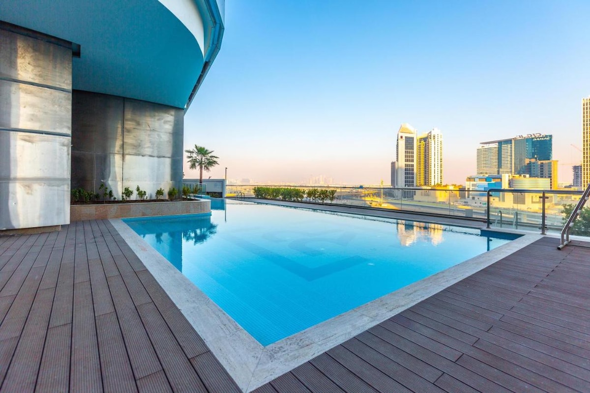 DOWNTOWN LUXURY APT NEXT DUBAI Mall, BURJ KHALIFA