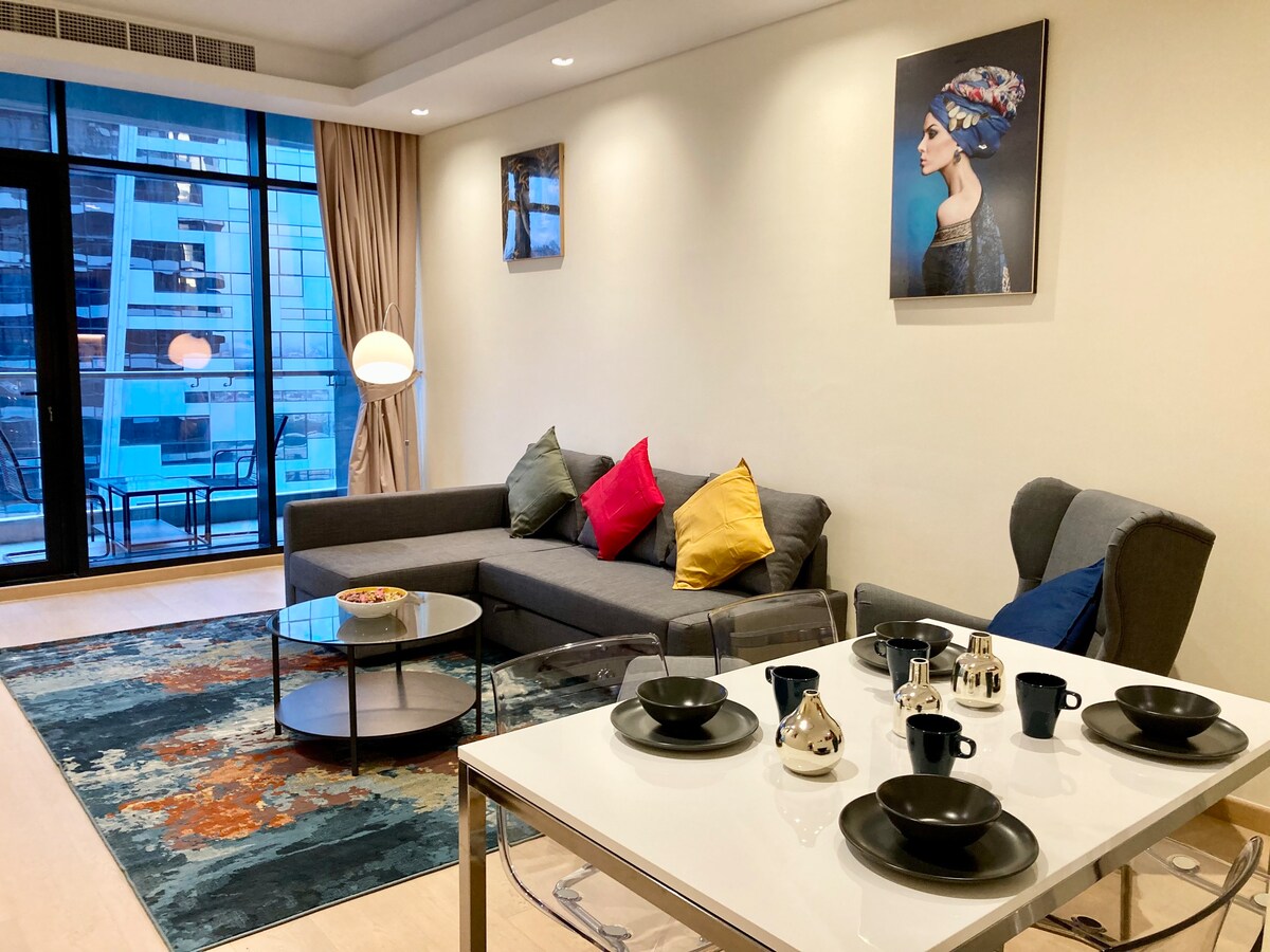 DOWNTOWN LUXURY APT NEXT DUBAI Mall, BURJ KHALIFA