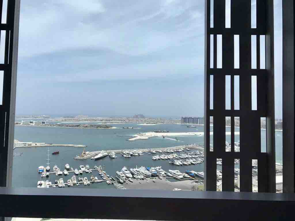 LUXURY CAYAN 2 BEDROOM APT NEXT TO JUMEIRAH BEACH