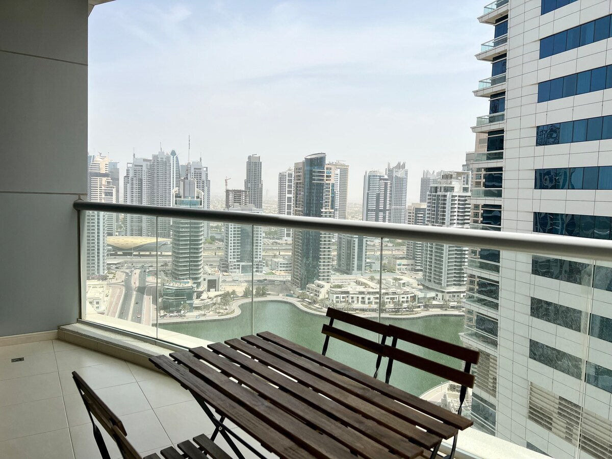 SPECTACULAR JBR & PALM VIEW 2 BEDROOM NEXT TO TRAM