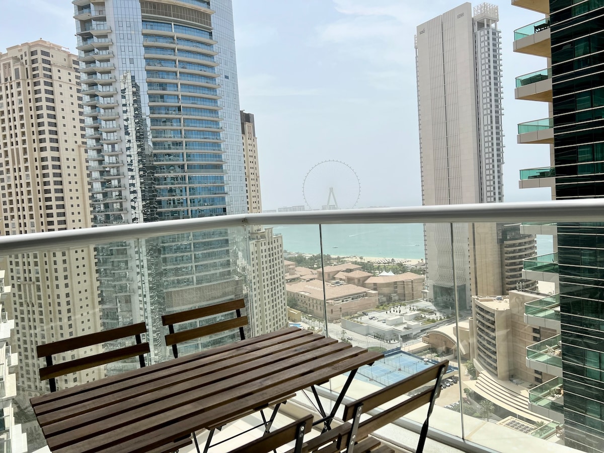 SPECTACULAR JBR & PALM VIEW 2 BEDROOM NEXT TO TRAM