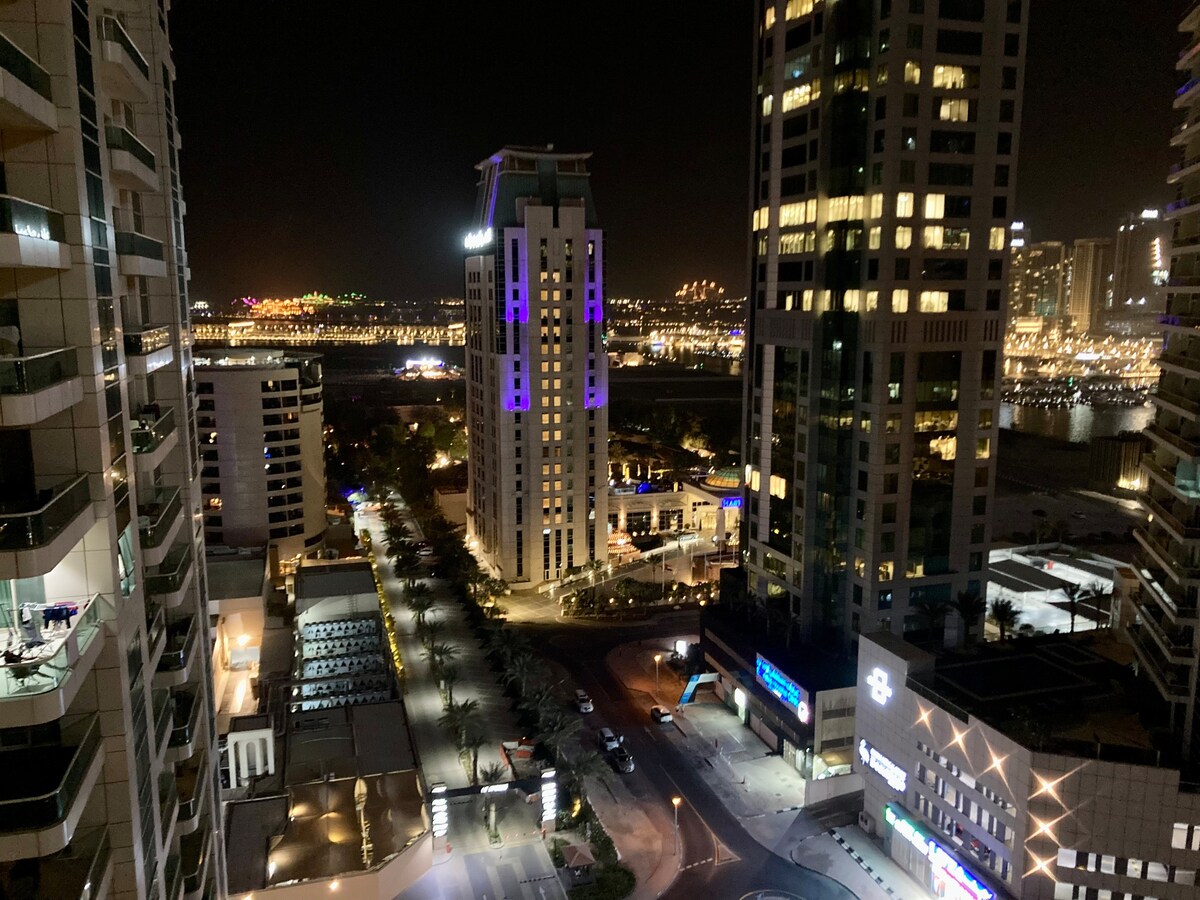 MARINA & JBR VIEW STUDIO NEXT TO TRAM & BEACH