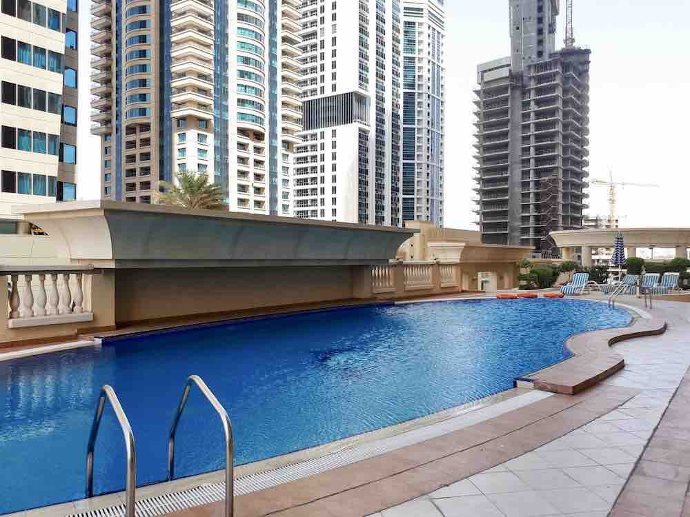 BREATHTAKING PALM VIEW APARTMENT IN DUBAI MARINA